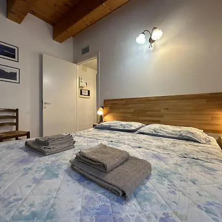 Alloggio per agriturismo Al Sole *