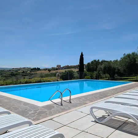Al Sole Alloggio per agriturismo Loreto