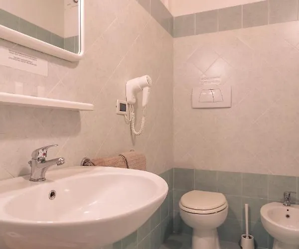 Al Sole 农家乐 洛雷托